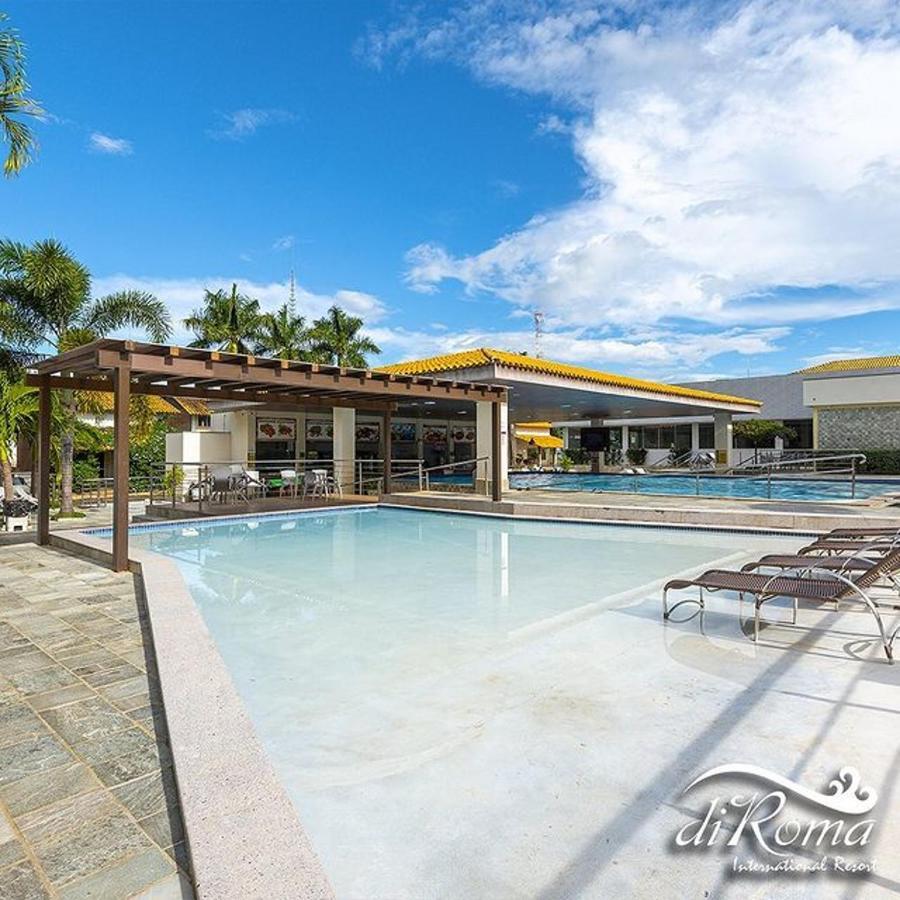 Diroma Resort Internacional Incluso 1 Acesso Ao Acqua Park Vulcao Caldas Novas Luaran gambar